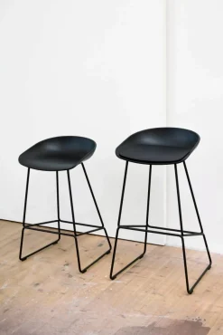 About a Stool 38 High barstol 2.0 Svart-svart stålstativ