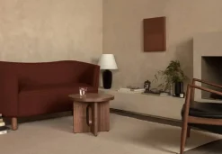 Androgyne sidobord Ø50 cm mörkbetsad ek Mörkbetsad ek-bordsskiva