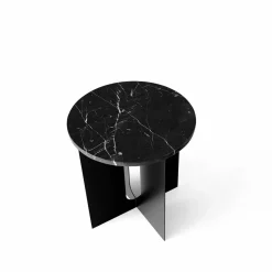 Androgyne sidobord marble black ø42 cm svart stålstativ