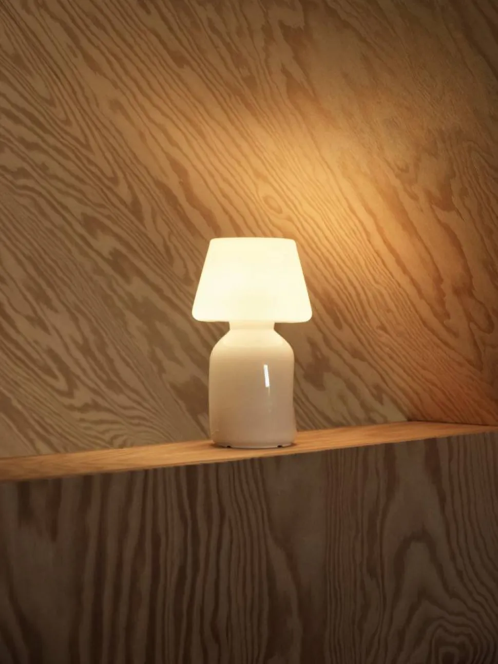 Apollo Portable bordslampa Vit