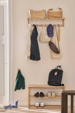 Bäckebo hatthylla Ek 7 knoppar