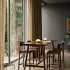 Betty TK14 Counter Chair barstol 65 cm Sisu 0785-rökt ek