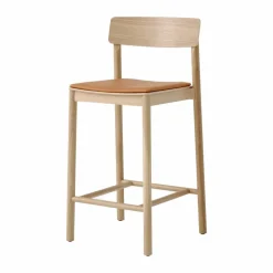 Betty TK14 Counter Chair barstol 65 cm Noble konjaksfärgat läder-lackad ek