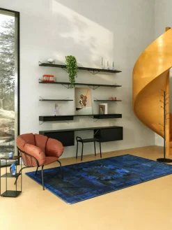 Bill Floor klädhängare Svart