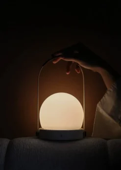 Carrie portabel bordslampa Ivory
