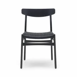 CH23 stol Svartlackad ek-svart