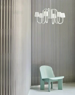 Chisel lounge chair Eucalyptus lackad bok