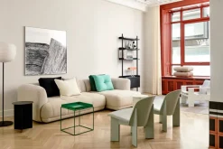 Chisel lounge chair Eucalyptus lackad bok