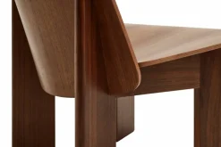 Chisel lounge chair Lackad valnöt