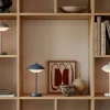 Clam portabel bordslampa 31 cm White
