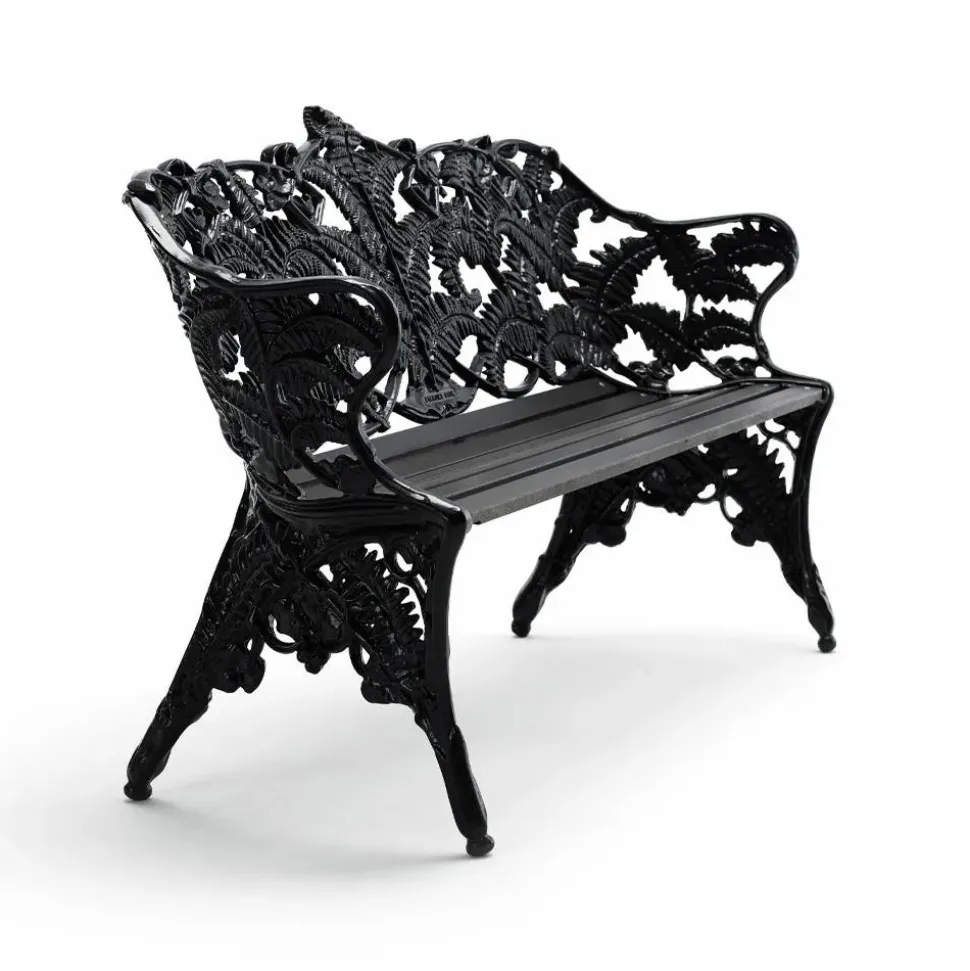 Classic soffa Mahogny svart lasyr svart stativ