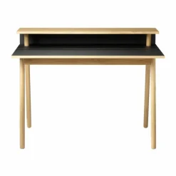 C68 Nørrebro skrivbord Nero-oak nature lacquered