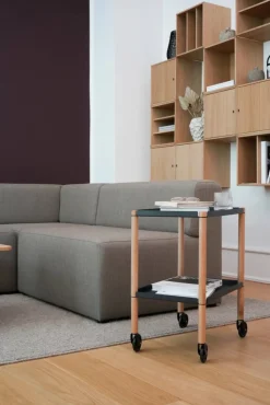 Connect bord Oljad ek svart metall