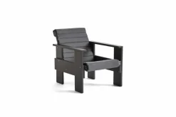 Crate loungestol lackad furu Black