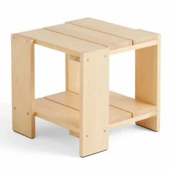 Crate Side Table bord 49 5x49 5x45 cm lackad furu Water-based lacquered pinewood