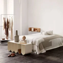 Curved bänk Beige