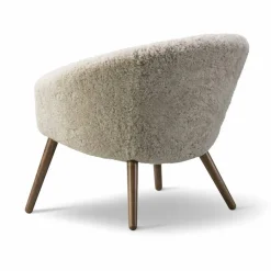 Ditzel loungefåtölj fårskinn Moonlight-walnut