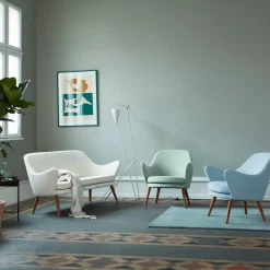Dwell soffa 2-sits läder silk 250 cognac ben i rökt ek