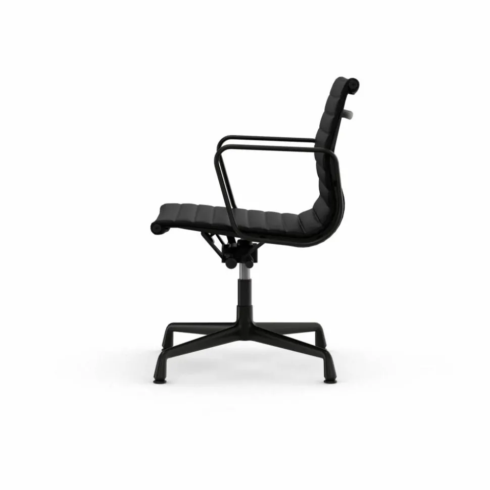 EA132 Aluminium Chair kontorsstol felt glides 66 nero leather L20-deep black