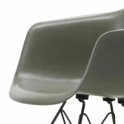 Eames fiberglass armchair DAR karmstol Raw umber-Basic dark