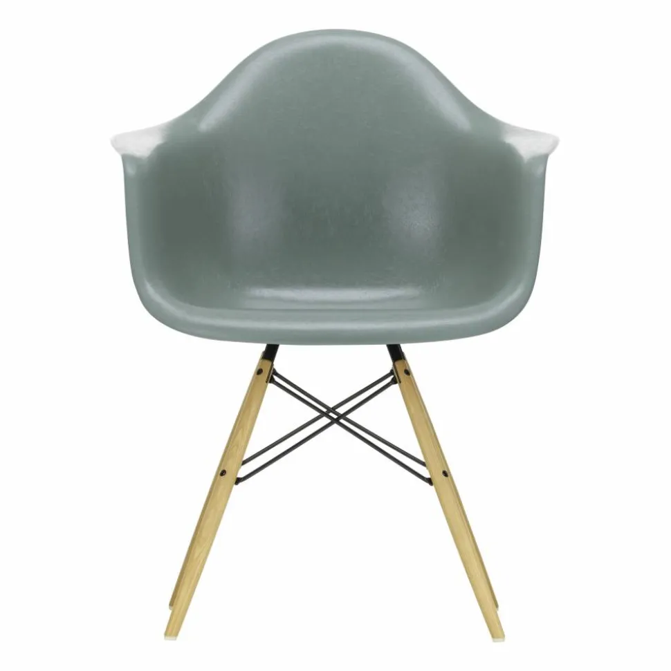 Eames Fiberglass Armchair DAW karmstol sea foam green askben