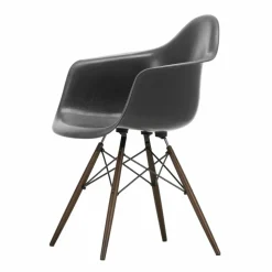 Eames Fiberglass Armchair DAW karmstol Elephant hide grey-dark maple
