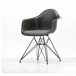 Eames fiberglass armchair DAR stol klädd sits Checkered-Elephant grey-Svart