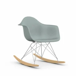 Eames Plastic Armchair RE RAR gungstol 24 light grey-chrome-golden maple