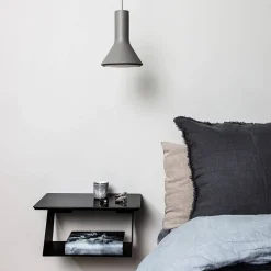 Edgy hylla svart