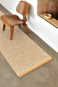 Emm Metallic matta Black-linen 70x300 cm
