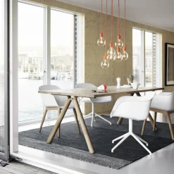 Fiber Armchair med träben Natural white-Oak