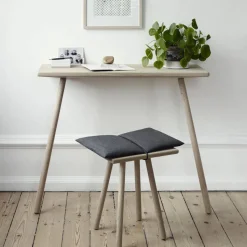 Georg konsollbord ek