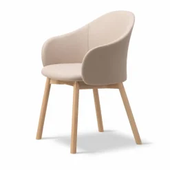 Gomo Armchair karmstol wood base Blazer CUZ47 Fairfield-lackerad ek