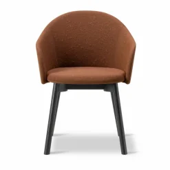 Gomo Armchair karmstol wood base Myr 362-svartlackerad ek