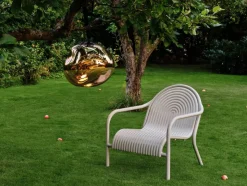 Groove lounge chair Putty