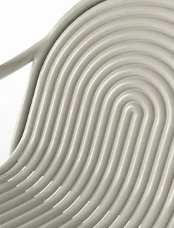 Groove lounge chair Putty