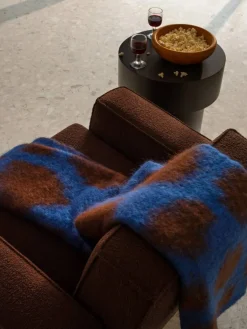 Hunk loungefåtölj med armstöd Chocolate