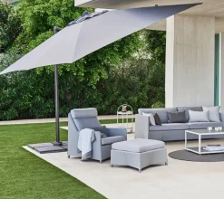 Hyde Luxe Tilt parasoll 300x300 cm Taupe
