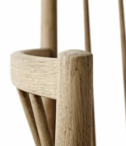 J81 karmstol Oak nature oiled