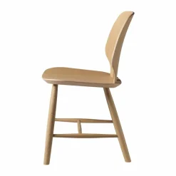 J67 stol Oak Nature Lacquered waterbased