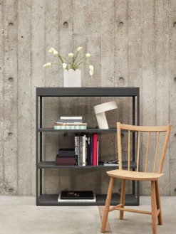 J41 stol Sage lacquered beech