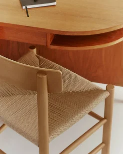 J39 stol Vintage lacquered-flätad natur