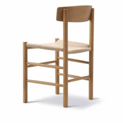 J39 stol Vintage lacquered-flätad natur