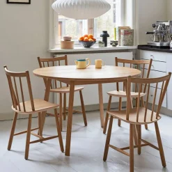 J41 stol Water-based lacquered oak