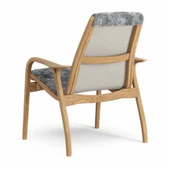 Laminett fåtölj oljad ek/fårskinn Scandinavian Grey (grå)