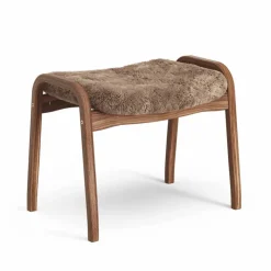 Lamino fotpall fårskinn sahara naturlackad valnöt