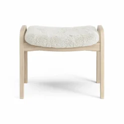 Lamino fotpall vitpigmenterad ek/fårskinn Offwhite (vit)