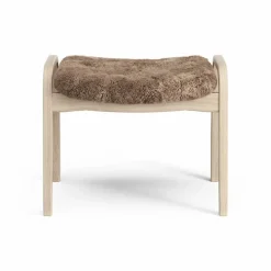 Lamino fotpall vitpigmenterad ek/fårskinn Sahara (nougatbrun)