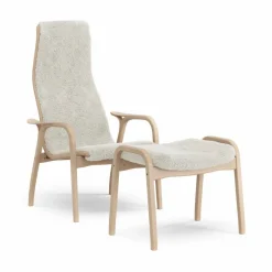 Lamino fåtölj och fotpall lackad bok/fårskinn Offwhite (vit)