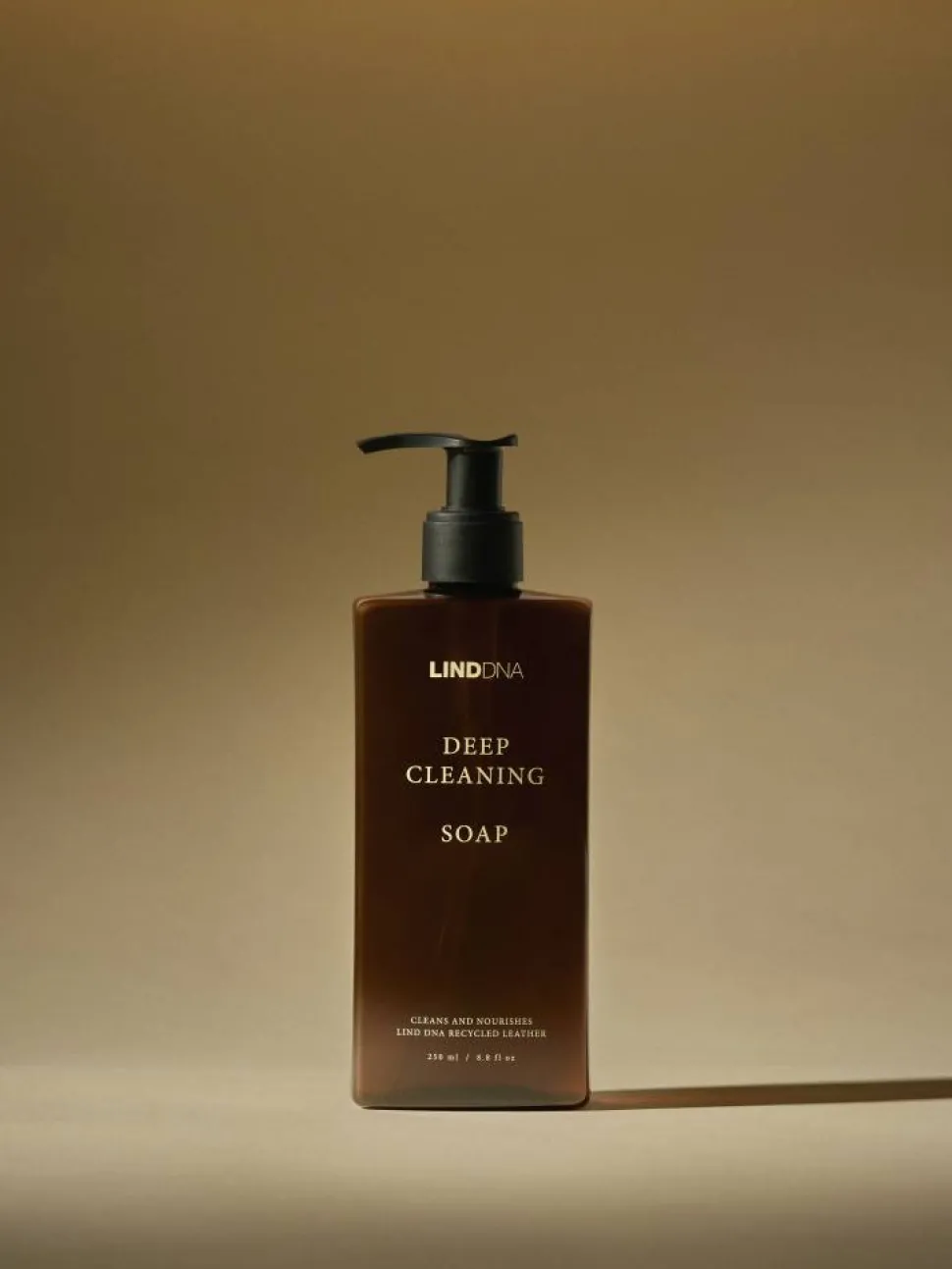 LIND DNA djuprengörande tvål 250 ml